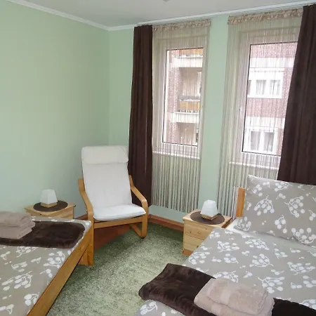 Teleki Apartment *
